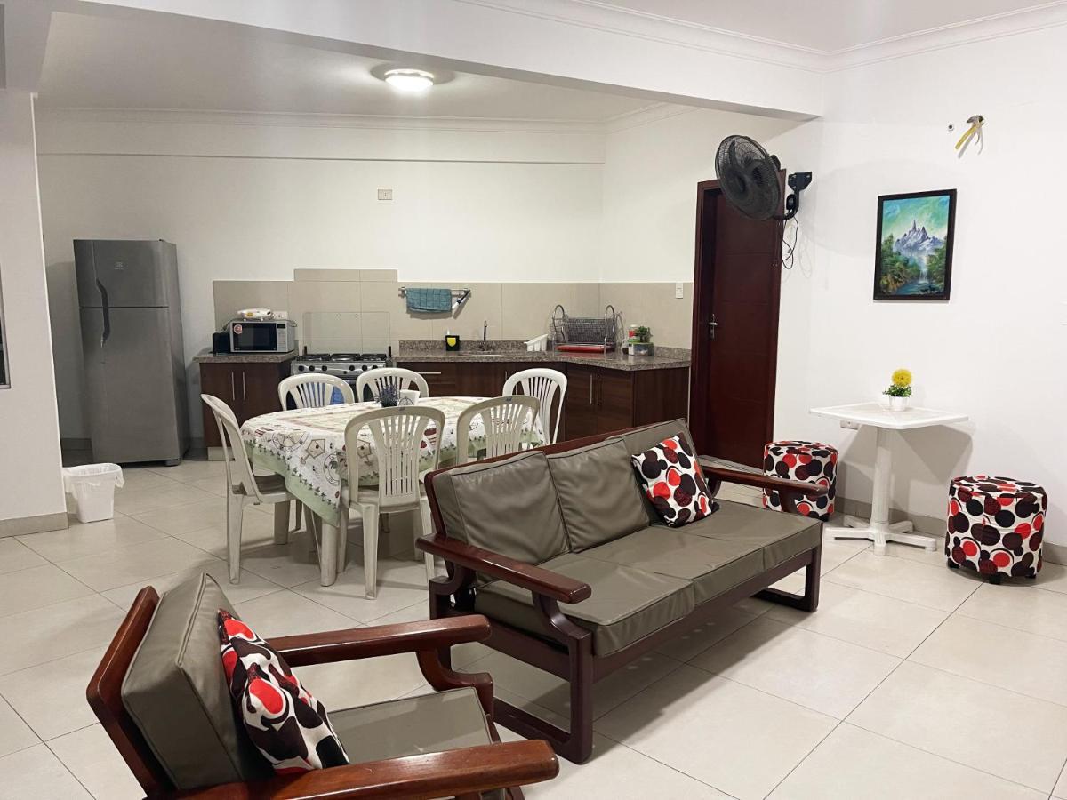 Edificio Las Palmas 3100 ซานตาครูซเดอลาเซียร์รา ภายนอก รูปภาพ