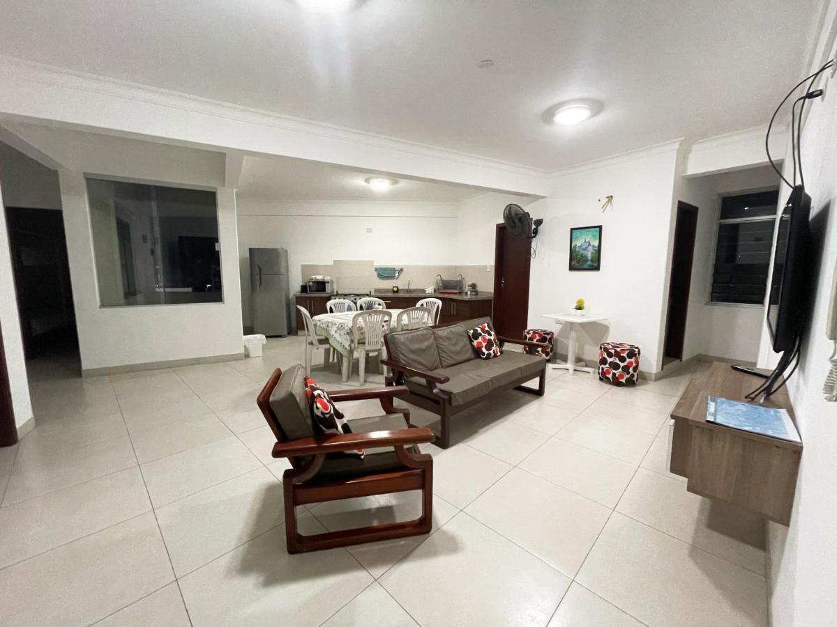 Edificio Las Palmas 3100 ซานตาครูซเดอลาเซียร์รา ภายนอก รูปภาพ