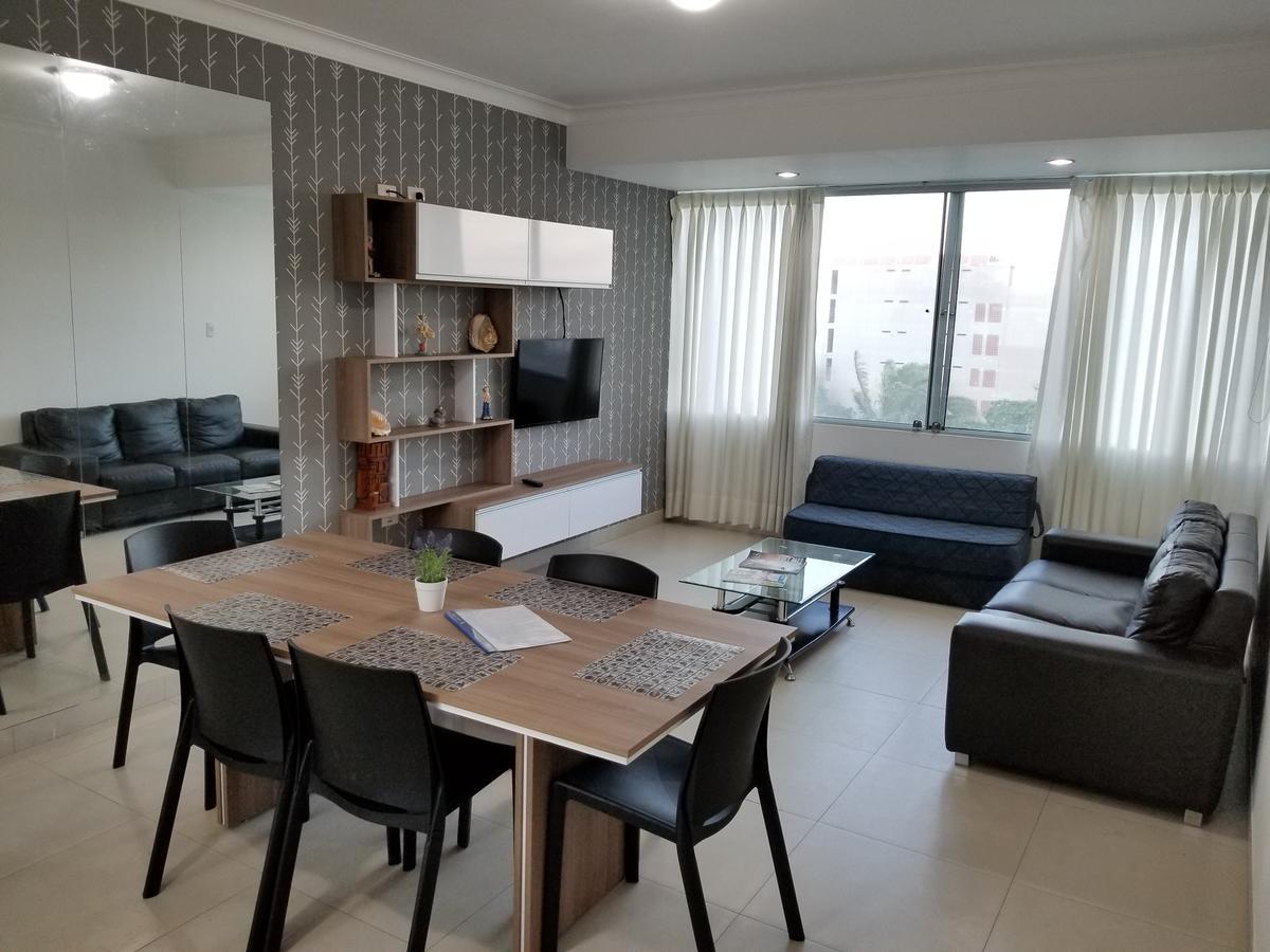 Edificio Las Palmas 3100 ซานตาครูซเดอลาเซียร์รา ภายนอก รูปภาพ