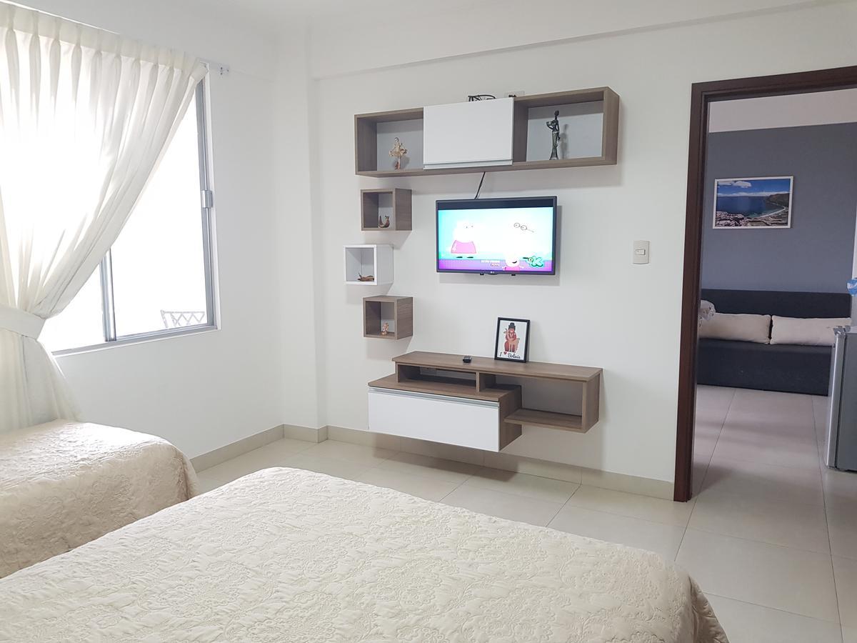Edificio Las Palmas 3100 ซานตาครูซเดอลาเซียร์รา ภายนอก รูปภาพ
