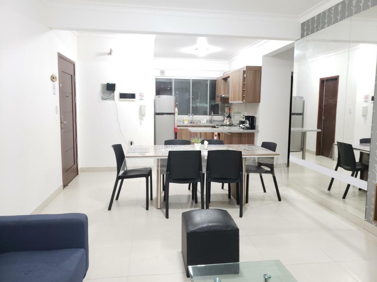 Edificio Las Palmas 3100 ซานตาครูซเดอลาเซียร์รา ภายนอก รูปภาพ