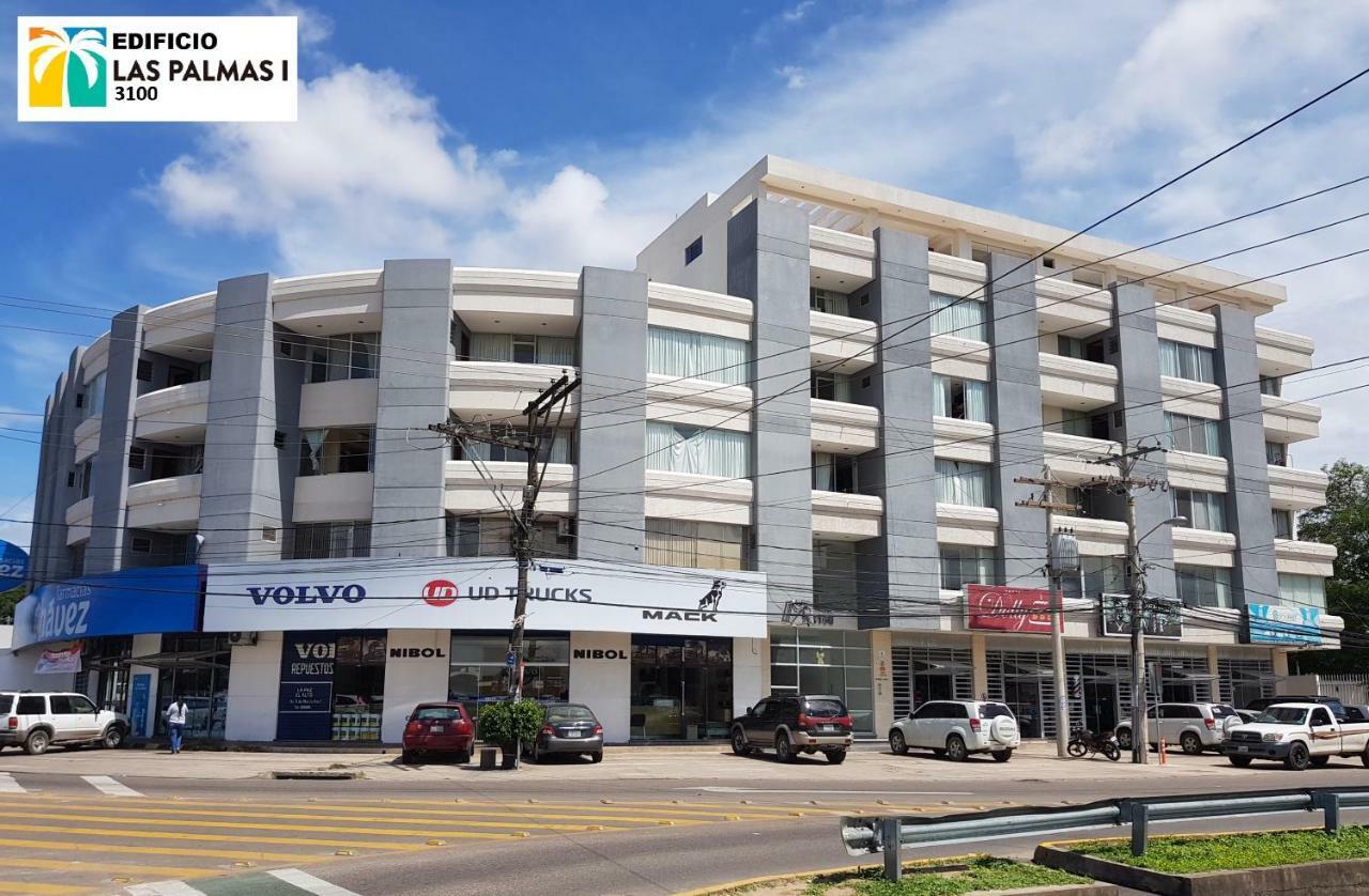Edificio Las Palmas 3100 ซานตาครูซเดอลาเซียร์รา ภายนอก รูปภาพ